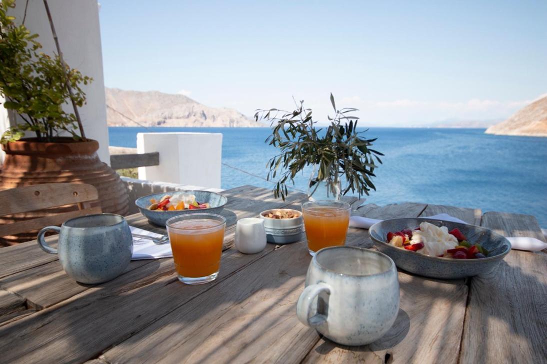 The Anchor House Bed & Breakfast Сими Екстериор снимка
