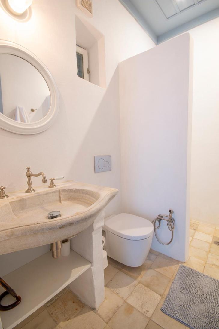 The Anchor House Bed & Breakfast Сими Екстериор снимка