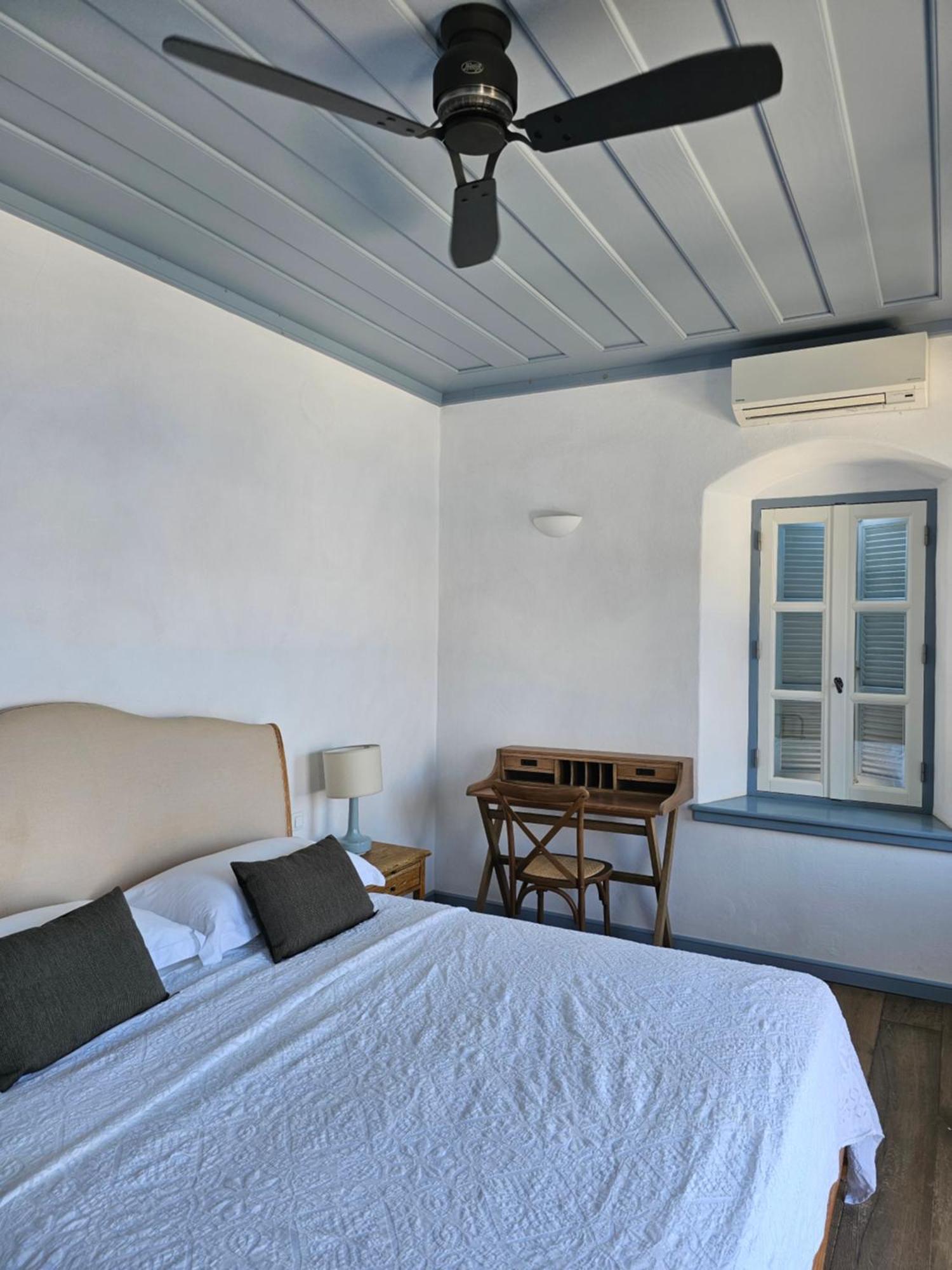 The Anchor House Bed & Breakfast Сими Екстериор снимка
